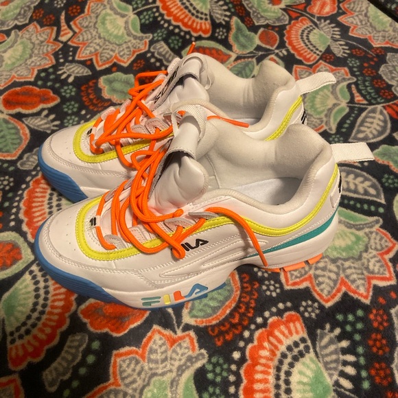 Retro Neon Filas - Picture 5 of 6